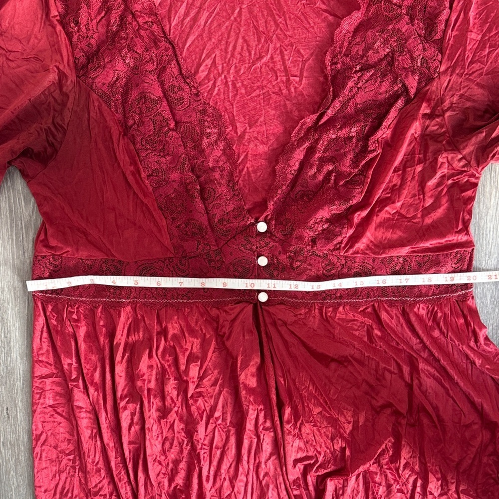 Vintage Hand Dyed Lace Robe - Picture 9 of 9